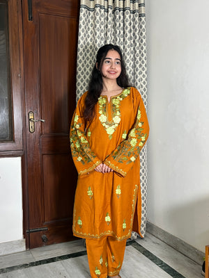 Tarini Kashmiri Woollen kurta set- Deep Orange