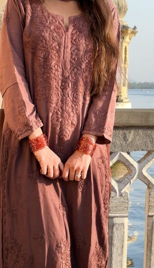 Hima Modal ombre Chikankari Kurta set- Brown