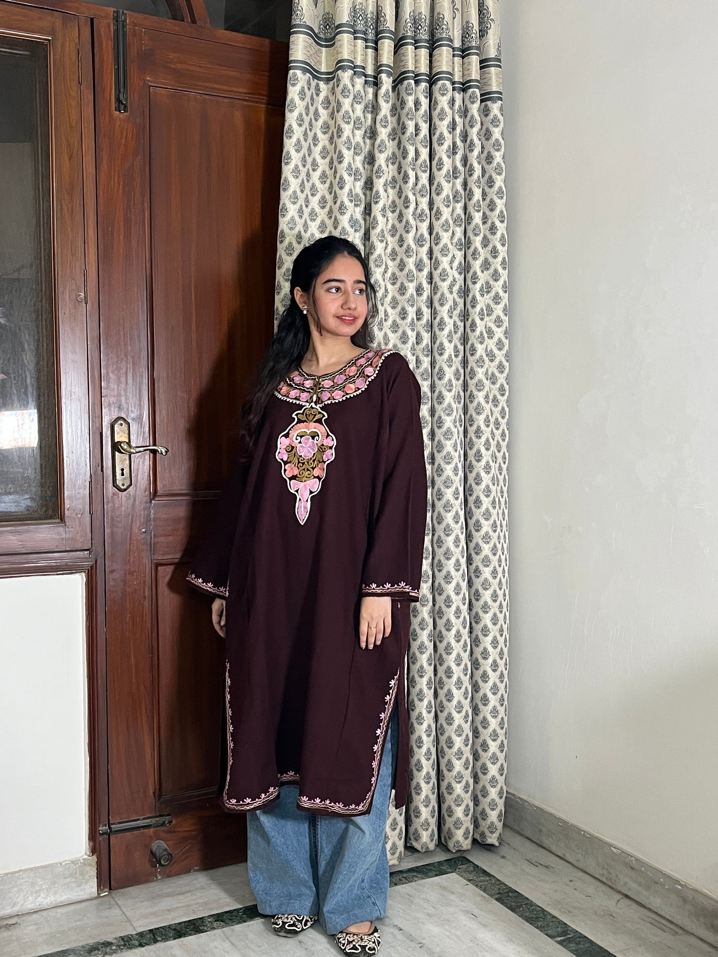 Sara Aari Woollen Pheran- Wine
