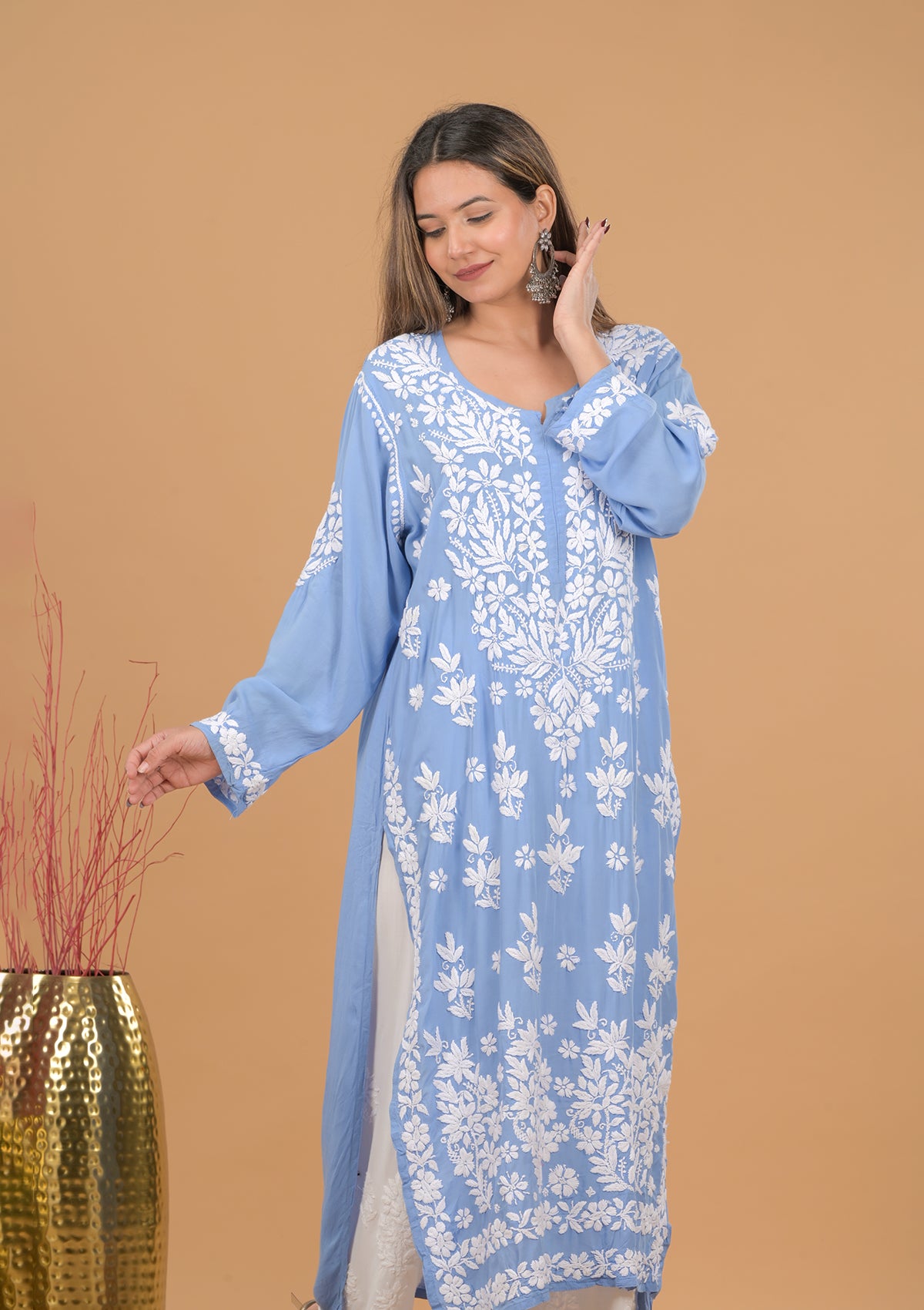 Modal 3D Chikankari Long Kurta- Blue
