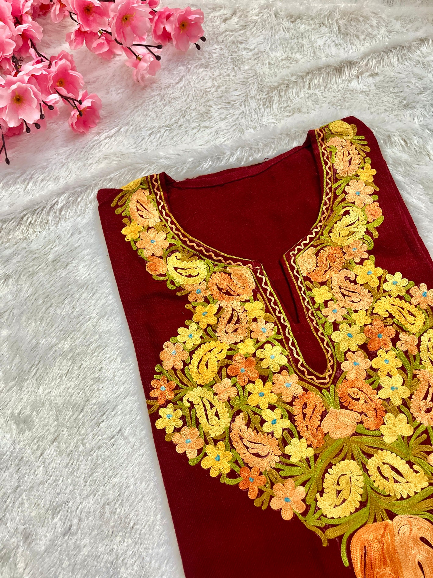 Risha Aari Woollen Pheran- Maroon