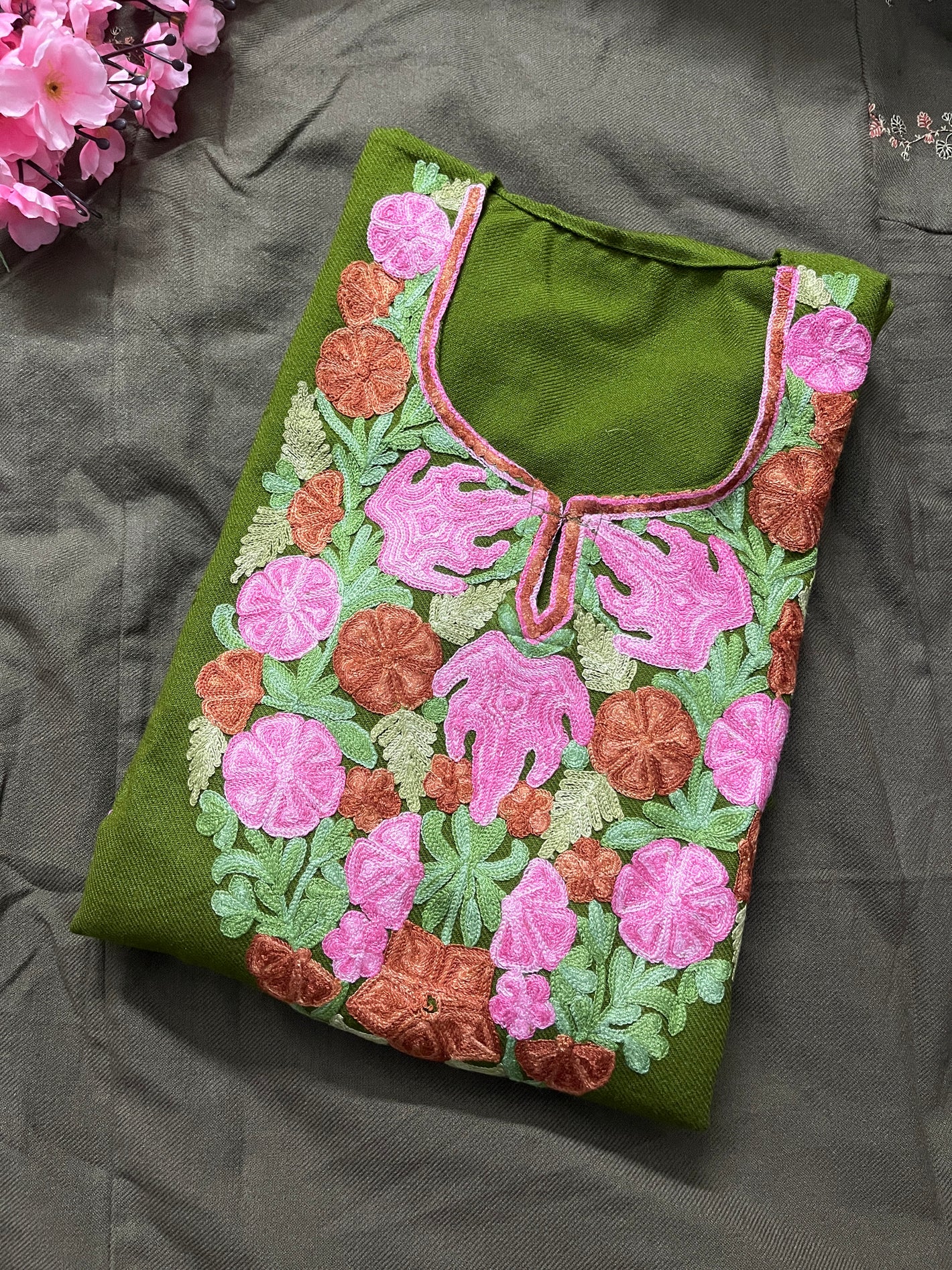 Noor Aari Woollen Pheran- Green