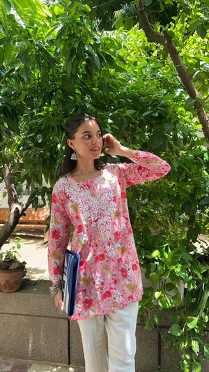 Piya Mulmul Short Kurti- pink