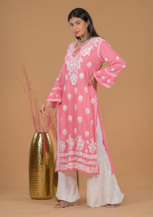 Modal 3D Chikankari Long Kurta- Pink
