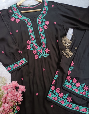 Yasmin modal chikankari kurta set- Black
