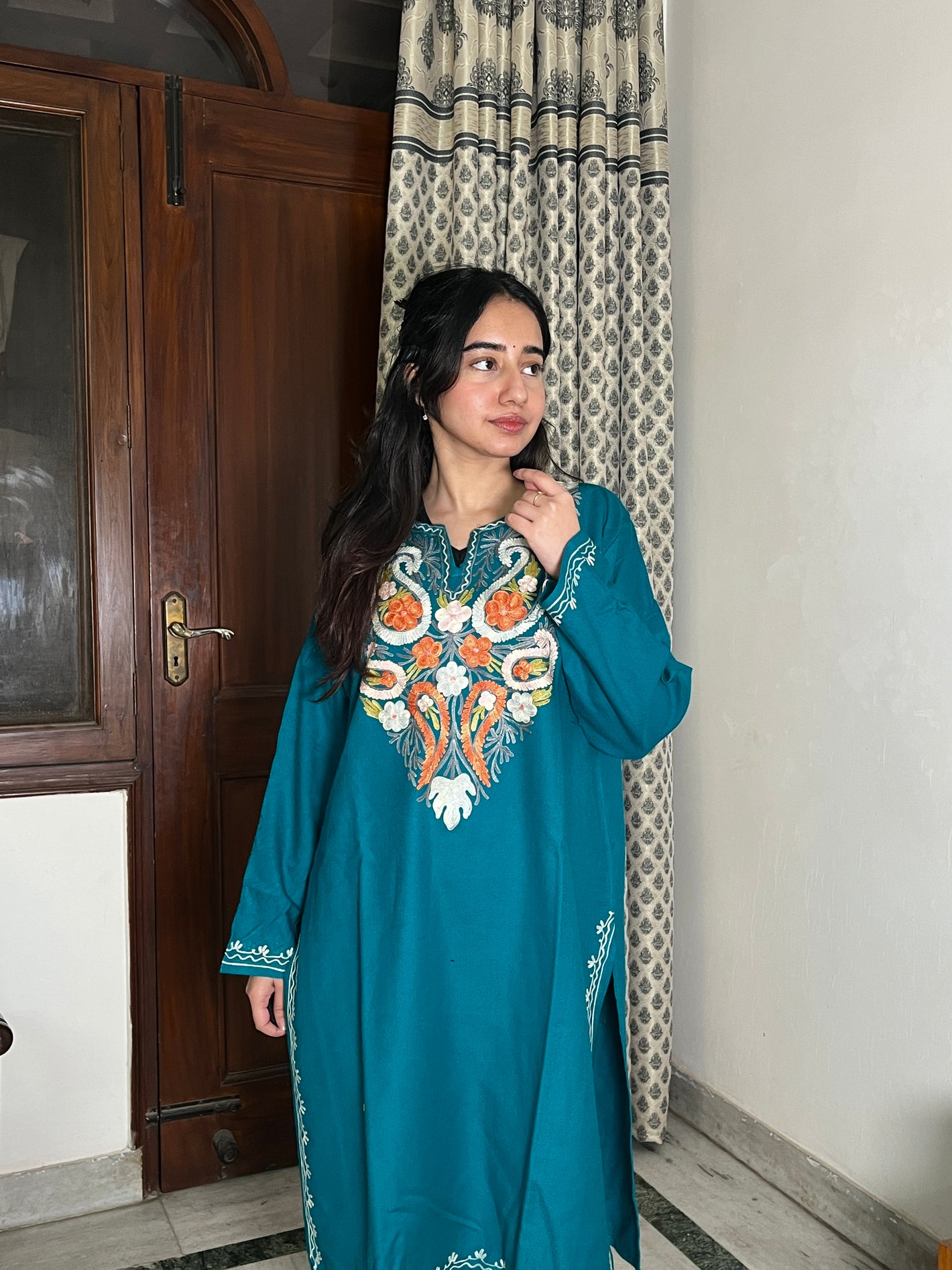 Zoha Kashmiri wool long kurta- blue