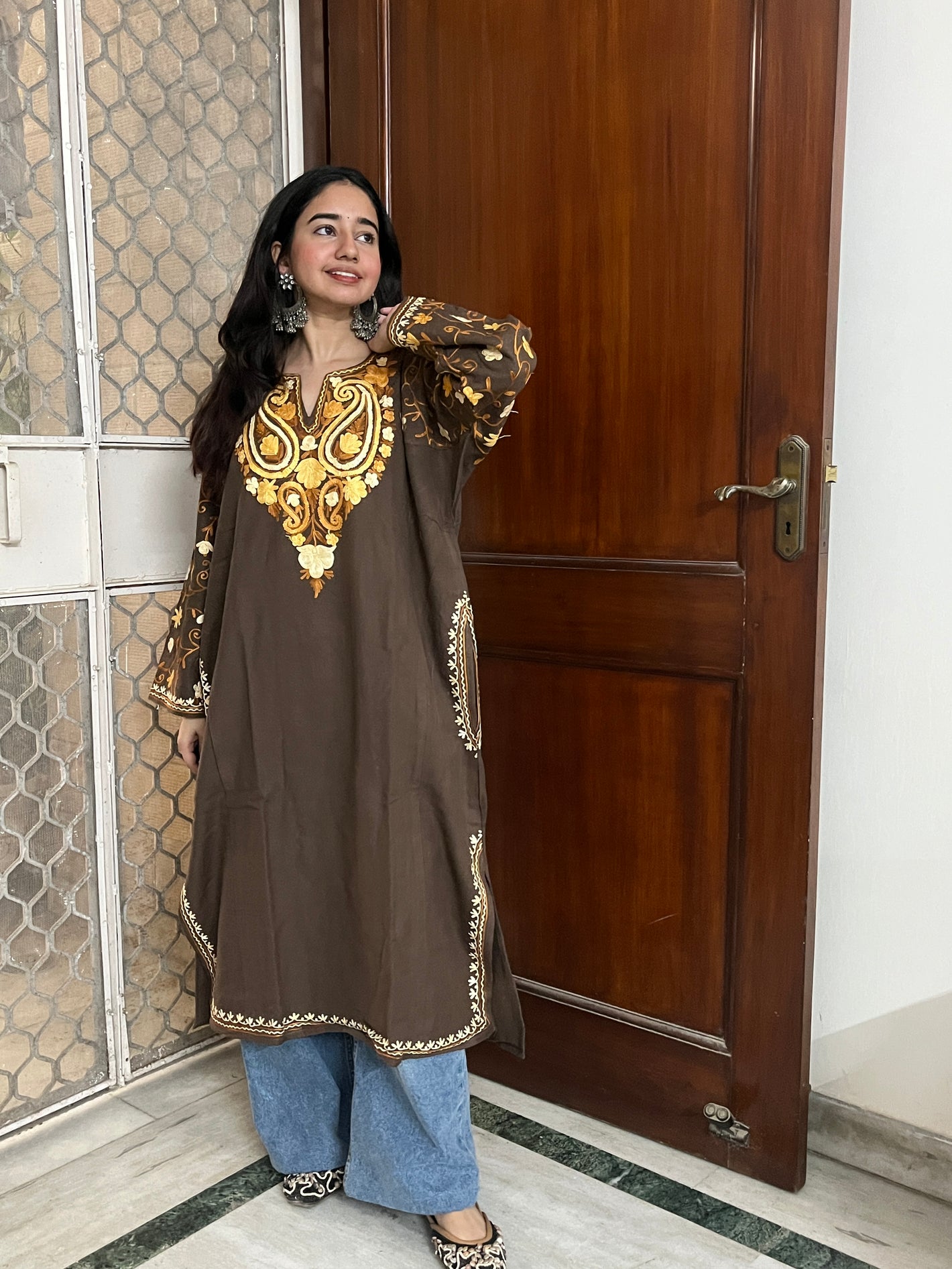 Kashmiri Aari Woollen Pheran- Brown