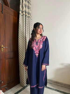 Saira Kashmiri cotton Aari Kurta Set- Navy Blue