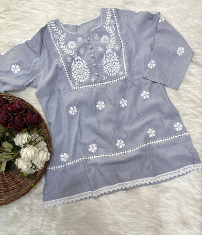 Fiza Mulmul short kurti
