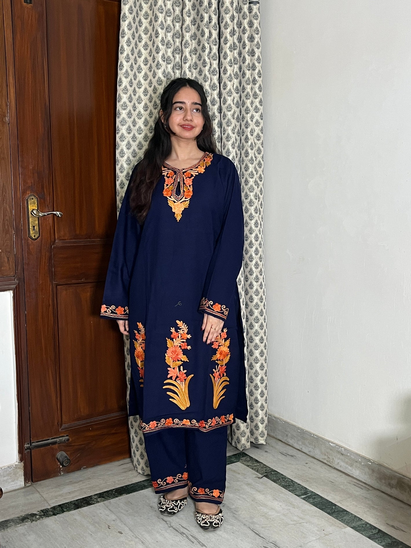 Tisha kashmiri aari woollen kurta set - Blue