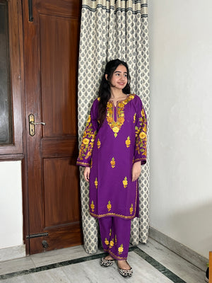 Tarini Kashmiri Woollen kurta set- Purple
