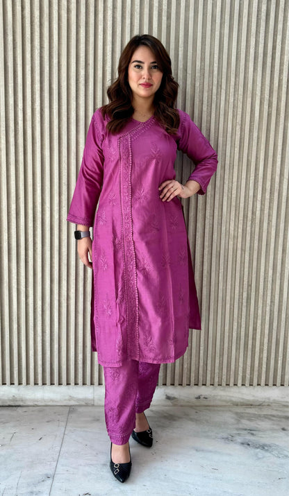 Esha Angrakha Chanderi kurta set