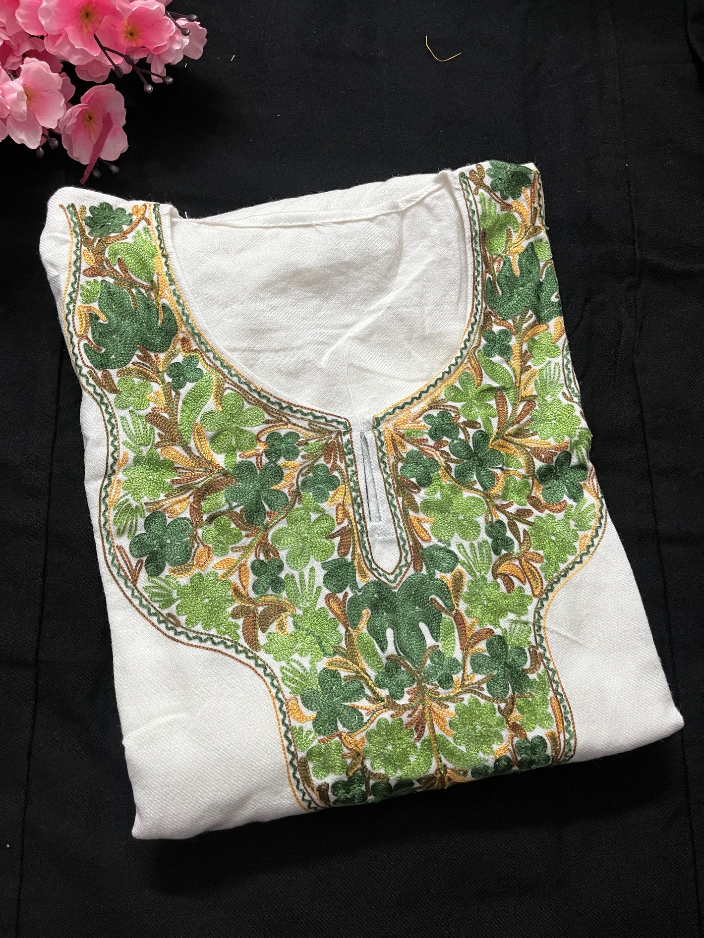 Noor Aari Woollen Pheran- White