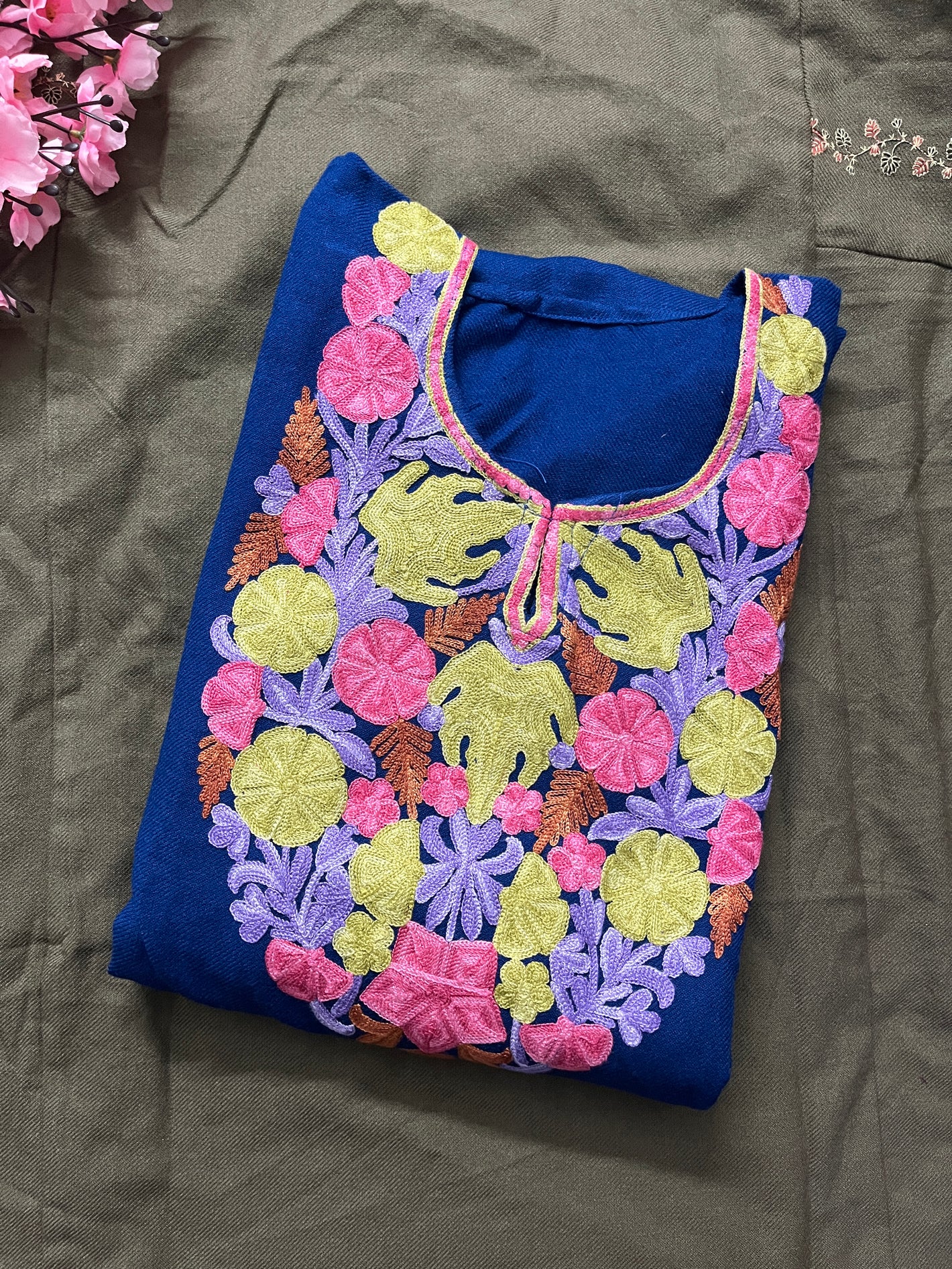 Noor Aari Woollen Pheran- Blue