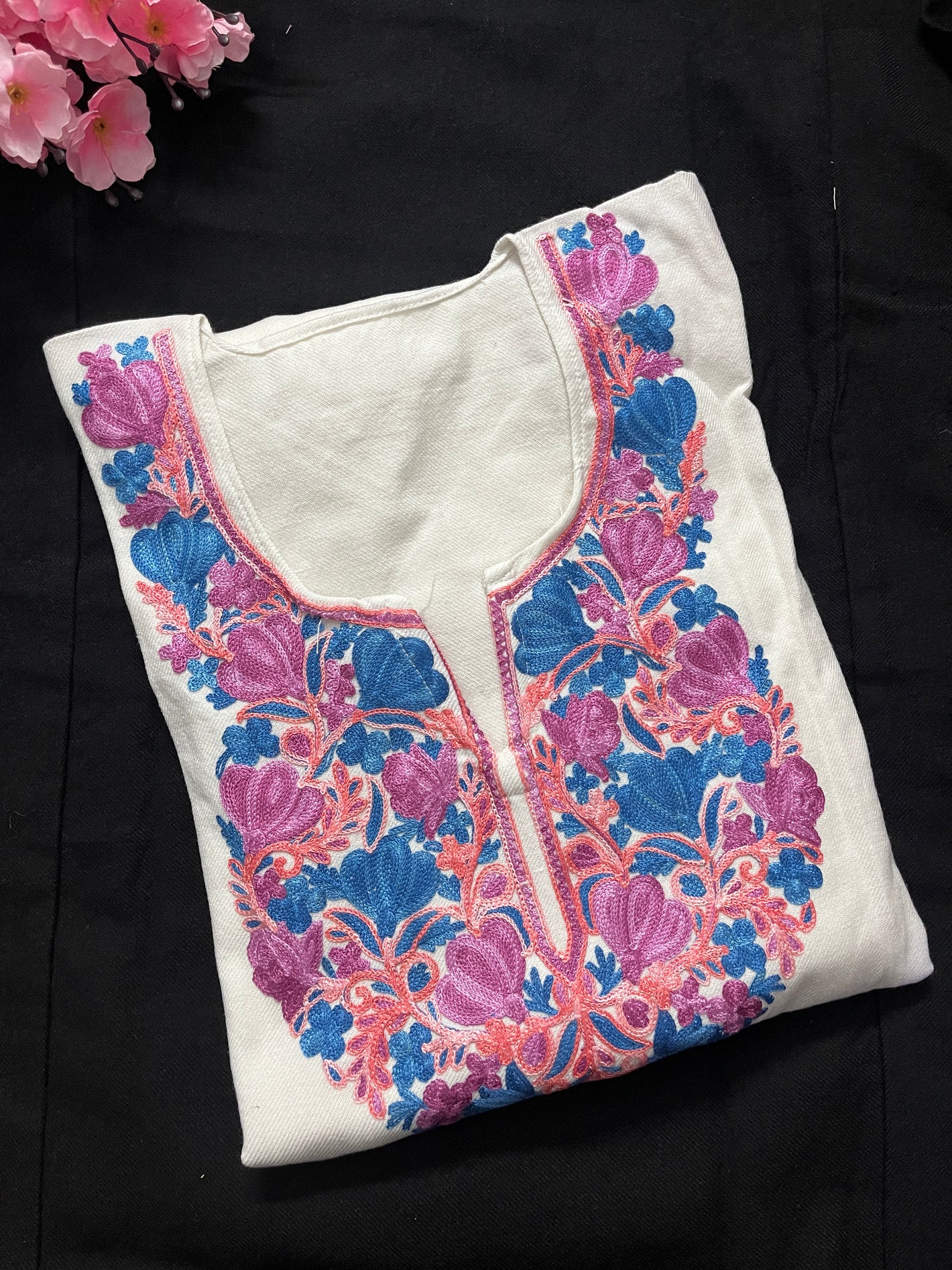 Noor Aari Woollen Pheran- White