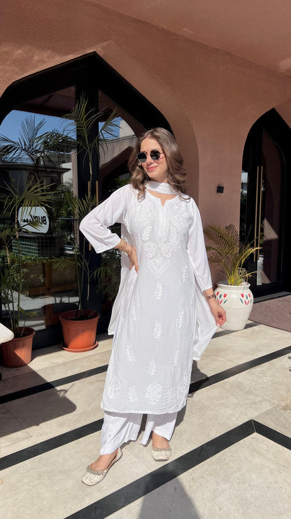 Kaira Mukaish Rayon kurta set with dupatta- White
