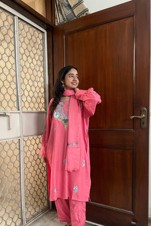 Hina woollen kurta stole set - pink