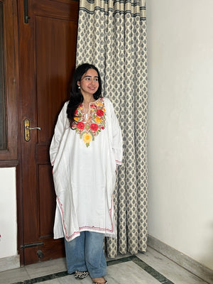 Trisha Aari Woollen Pheran- White