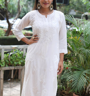 Ruhani Chanderi Kurta - white