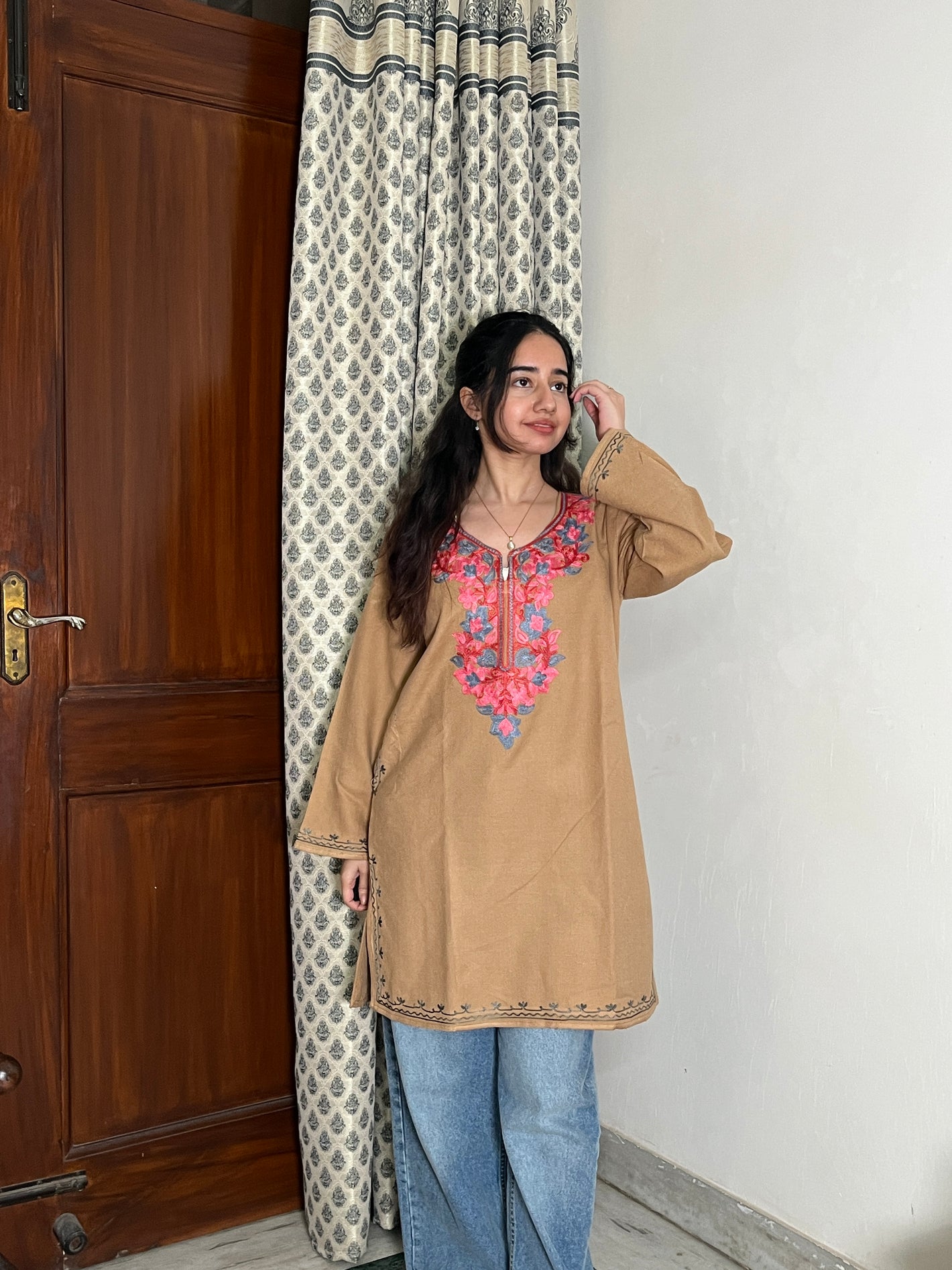 Jasmine Kashmiri Short woollen Pheran - Beige