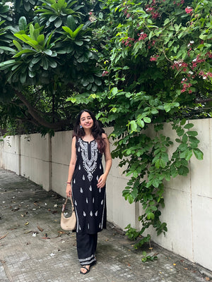 Kavya rayon sleeveless Kurta Set- Black