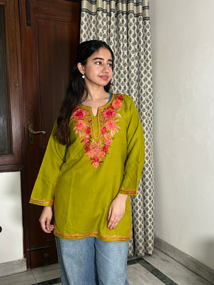Soha Kashmiri Short woollen Kurti- Green