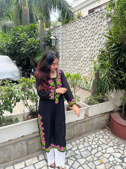 Zaisha Rayon Chikankari kurti