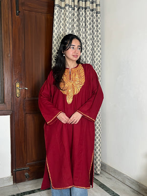 Rumaiza Kashmiri Woollen Tilla Pheran - Maroon