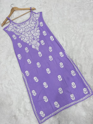 Esha sleeveless rayon long kurta